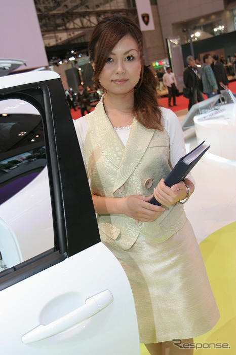 【東京モーターショー07】コンパニオン写真蔵…プジョー