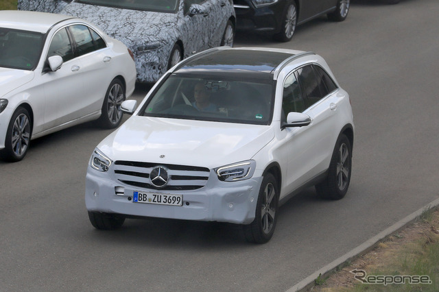 メルセデスベンツ GLC 改良新型スクープ写真