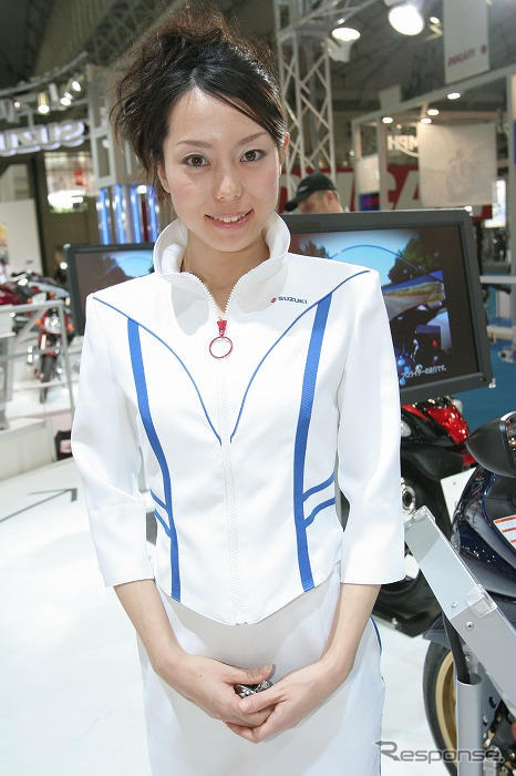【東京モーターショー07】コンパニオン写真蔵…スズキ 二輪 その2