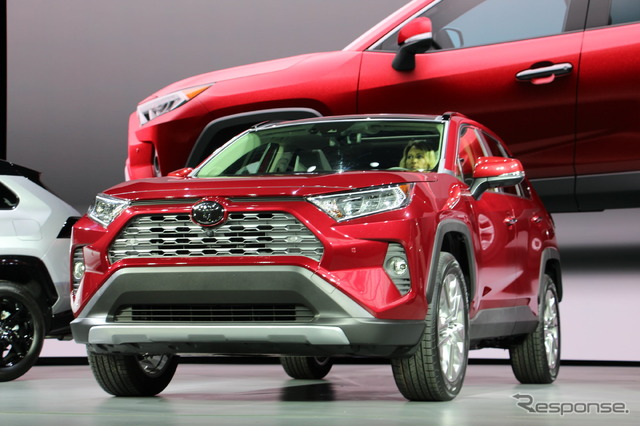 トヨタRAV4新型(ニューヨークモーターショー2018)
