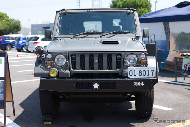 筑波サーキット・カーフェスティバル2018で自衛隊がブース出展(2018年5月5日)