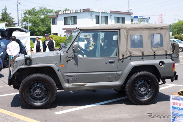 筑波サーキット・カーフェスティバル2018で自衛隊がブース出展(2018年5月5日)