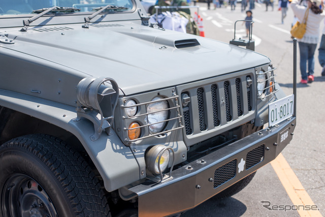 筑波サーキット・カーフェスティバル2018で自衛隊がブース出展(2018年5月5日)