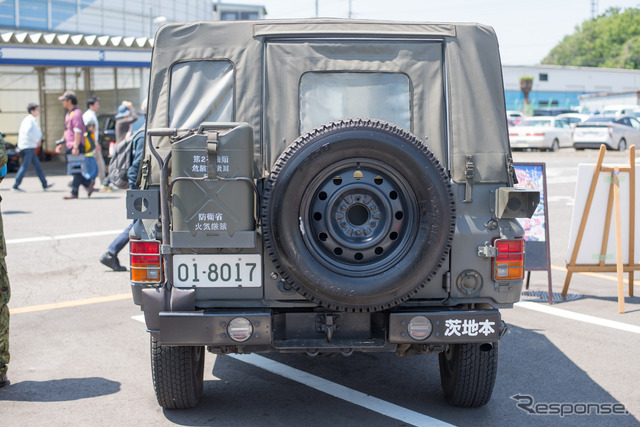 筑波サーキット・カーフェスティバル2018で自衛隊がブース出展(2018年5月5日)