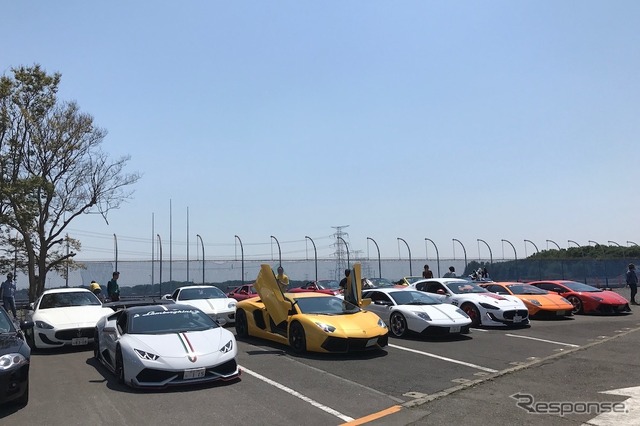 筑波サーキット・カーフェスティバル2018でスーパーカーショーが開催(2018年5月5日)