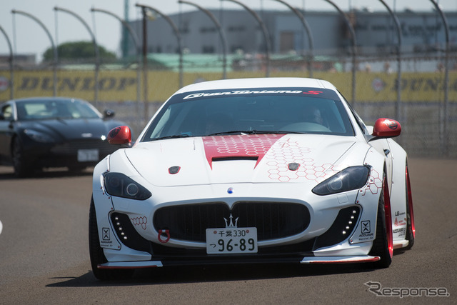 筑波サーキット・カーフェスティバル2018でスーパーカーショーが開催(2018年5月5日)