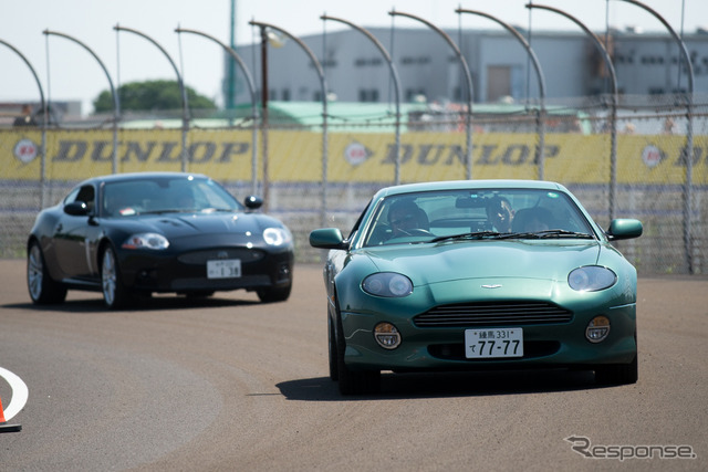 筑波サーキット・カーフェスティバル2018でスーパーカーショーが開催(2018年5月5日)
