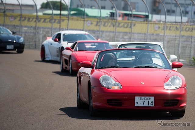 筑波サーキット・カーフェスティバル2018でスーパーカーショーが開催(2018年5月5日)