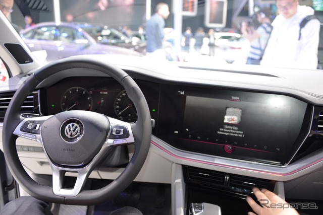 VWトゥアレグ新型(北京モーターショー2018)