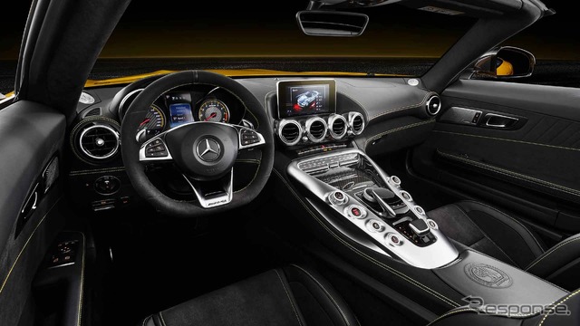 メルセデスAMG GT S ロードスター