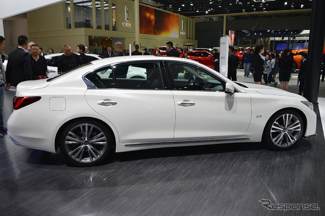 インフィニティ Q50L(日本名 日産 スカイライン)(北京モーターショー2018)