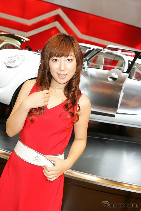 【東京モーターショー07】コンパニオン写真蔵…シトロエン その3