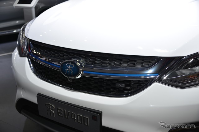 BYDは新型SUV『唐』と 新型EV『宋EV400』を初公開…北京モーターショー2018［詳細画像］