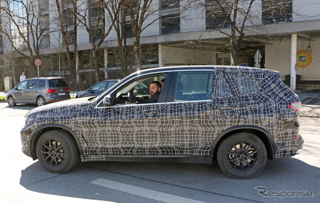 BMW X5 新型スクープ写真