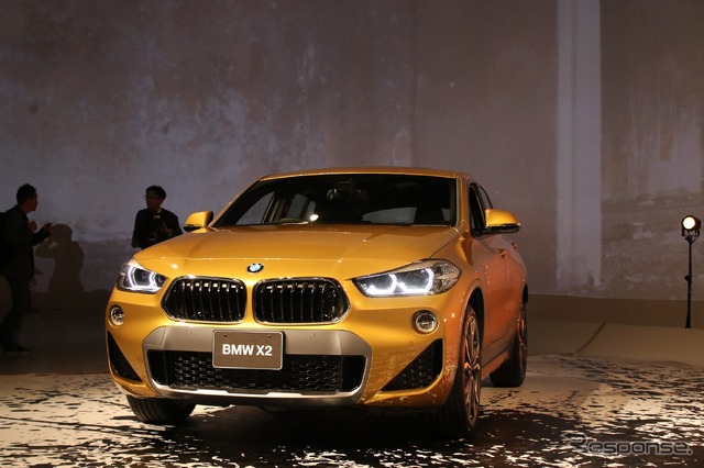 BMW X2