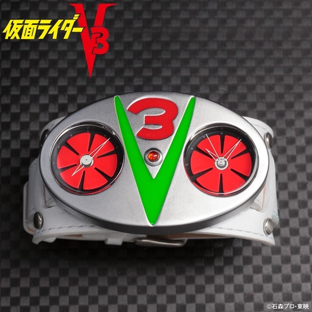 「仮面ライダーV3 変身ベルト型腕時計」29,160円(税込)(C)石森プロ・東映