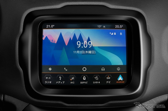 8.4インチオーディオナビゲーションシステム、Apple Carplay、Android Auto(リミテッド、トレイルホーク)