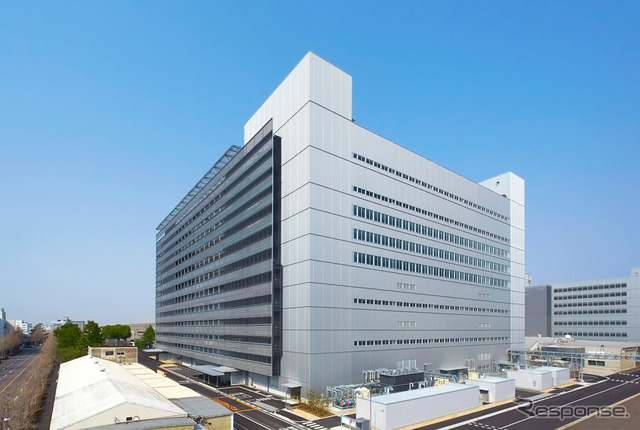 本社工場パワートレーン共同開発棟