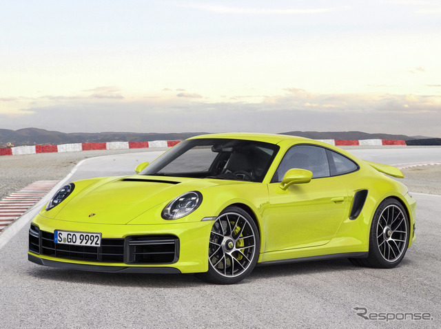 PHEVも設定されるというポルシェ 911ターボ 次期型(992型)レンダリングCG