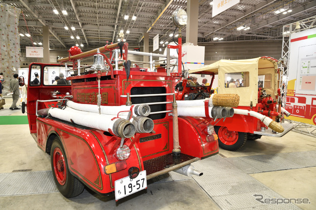 元臼田町消防団の三輪消防車(東京国際消防防災展2018)
