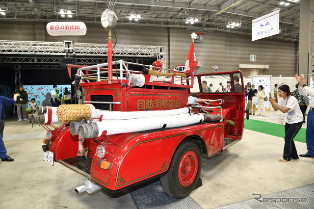 元臼田町消防団の三輪消防車(東京国際消防防災展2018)