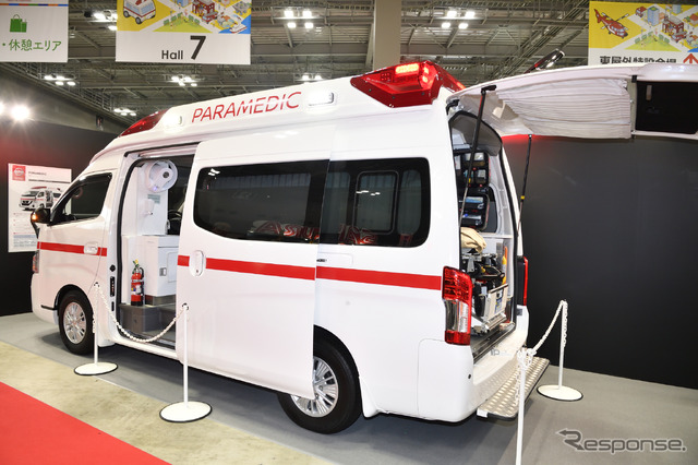 日産パラメディック新型(東京国際消防防災展2018)