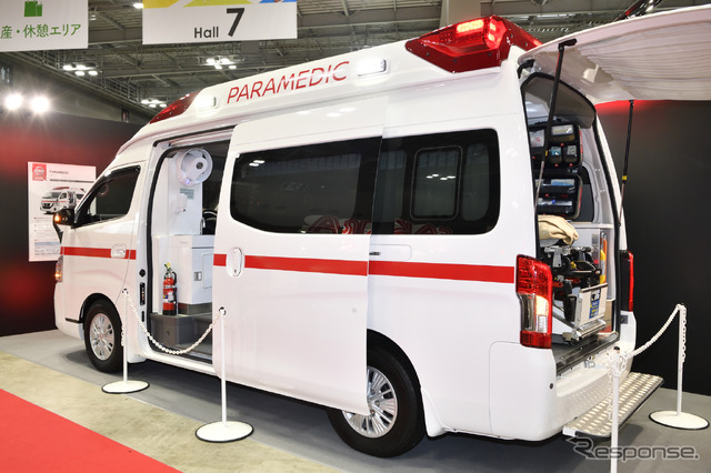 日産パラメディック新型(東京国際消防防災展2018)