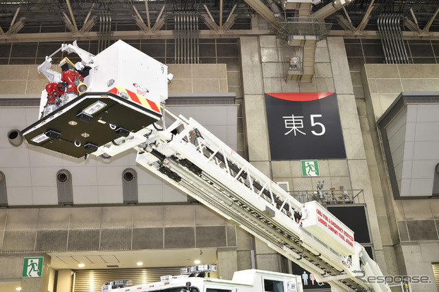 在日米海軍厚木基地の消防車（東京国際消防防災展2018）