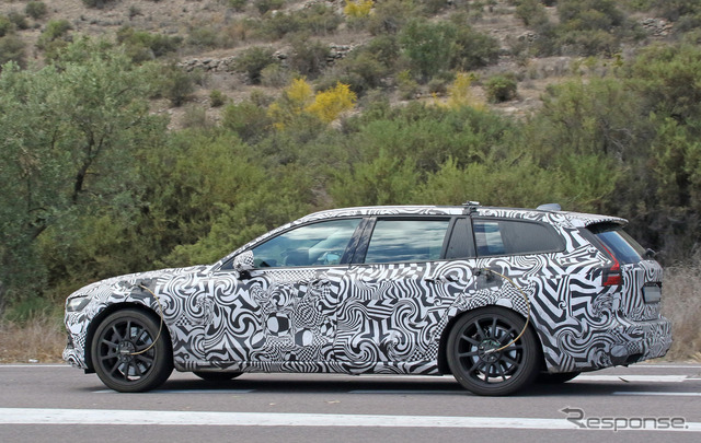 ボルボ V60 R スクープ写真
