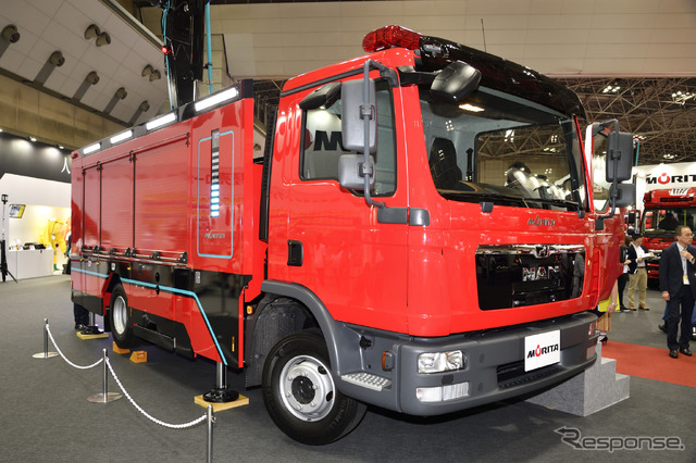 13mブーム付多目的消防ポンプ自動車MVF13海外仕様(東京国際消防防災展2018)