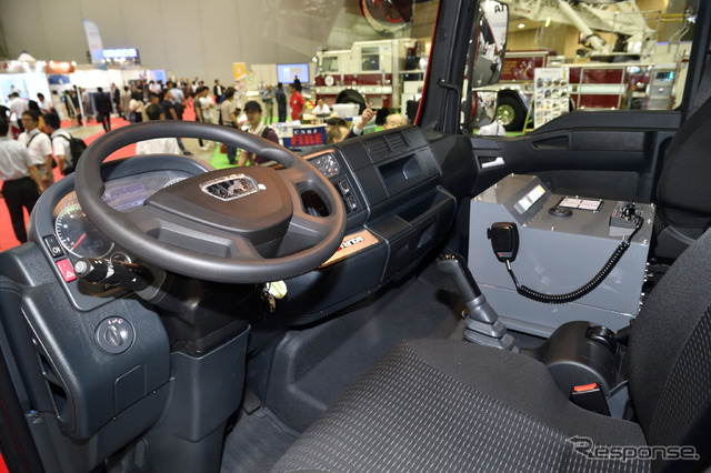 13mブーム付多目的消防ポンプ自動車MVF13海外仕様(東京国際消防防災展2018)
