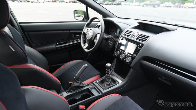 スバル WRX STI シリーズグレー