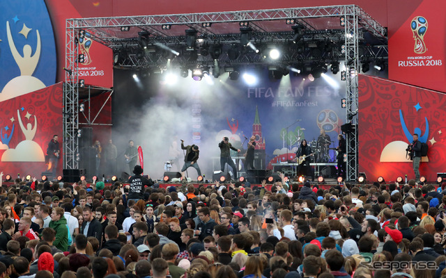 モスクワで開催されたファンフェス（6月10日）　(c) Getty Images
