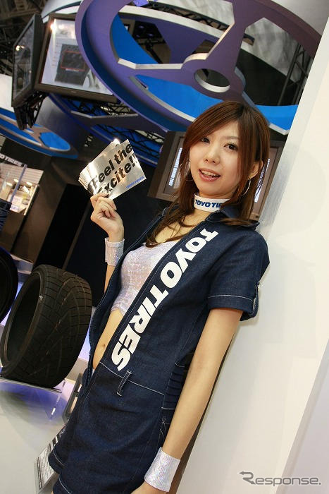 【東京モーターショー07】コンパニオン写真蔵…東洋ゴム その2