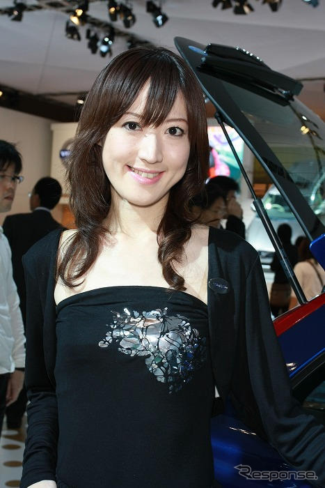 【東京モーターショー07】コンパニオン写真蔵…ボルボ その4