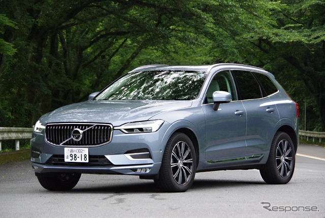 ボルボ XC60 D4 AWD Inscription