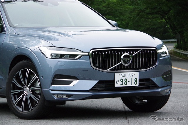 ボルボ XC60 D4 AWD Inscription