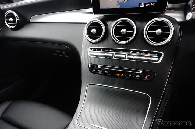 メルセデスAMG GLC43クーペ