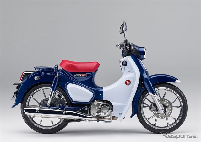 ホンダ スーパーカブ C125(パールニルタバブルー)