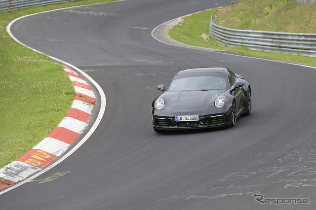 ポルシェ 911 次期型スクープ写真