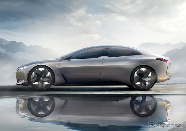 BMW i Vision Dynamics Concept（参考画像）