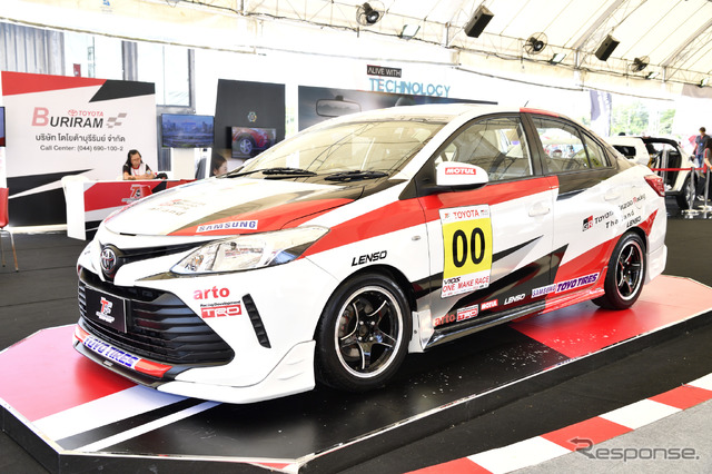 SUPER GT Rd.04タイのイベント風景