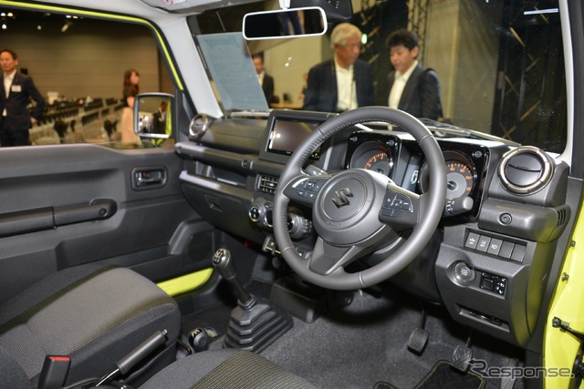 スズキ・ジムニー新型(MT仕様車)