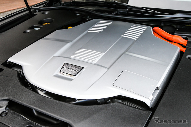 トヨタ センチュリー 新型(ボディカラー:「神威」、内装:ウールファブリック「瑞響」)