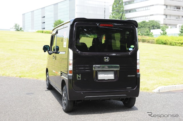 ホンダ N-VAN +STYLE COOL 無限パーツ装着車