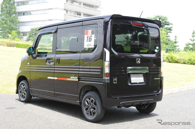 ホンダ N-VAN +STYLE COOL 無限パーツ装着車