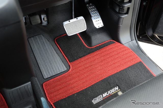 ホンダ N-VAN +STYLE COOL 無限スポーツマット