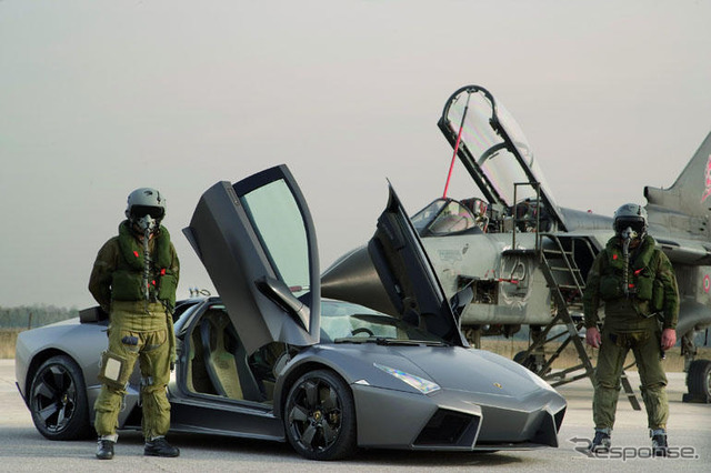 ランボルギーニ レヴェントン と戦闘機、どちらが速い?