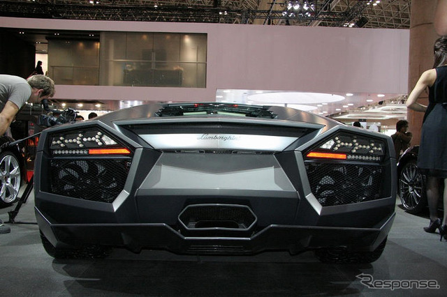 世界で最も美しい車…ランボルギーニ レヴェントン