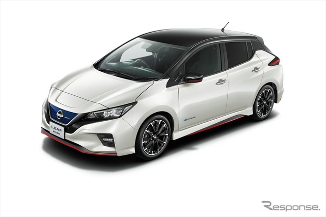日産リーフNISMO(ブリリアントホワイトパール/スーパーブラック 2トーン)